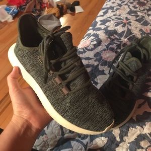 Adidas sneakers size 8